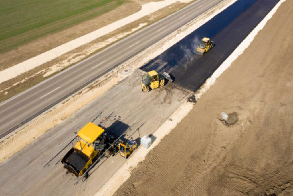 Deciding on the best Paving Company for Your Venture
